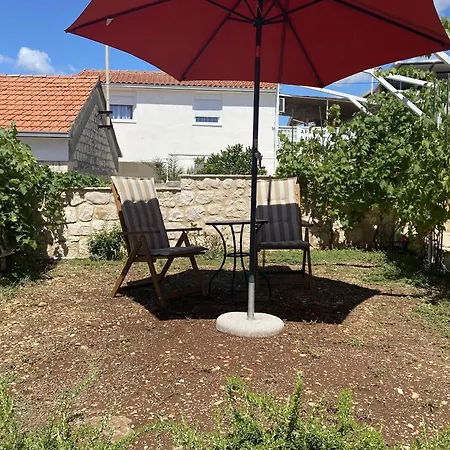 House Little Flower 2